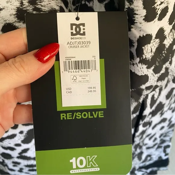 DC Shoes Cruiser Functional Snow Jacket for Women in snow leopard