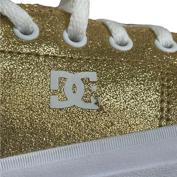 DC Women Trase PlatformCasual Shoes Gold US Size 8.5NWB Metallic Fabric