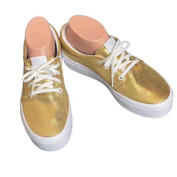 DC Women Trase PlatformCasual Shoes Gold US Size 8.5NWB Metallic Fabric