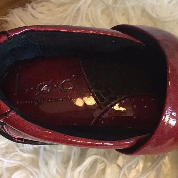 Deep red clog type shoes in size 6 NWOT
