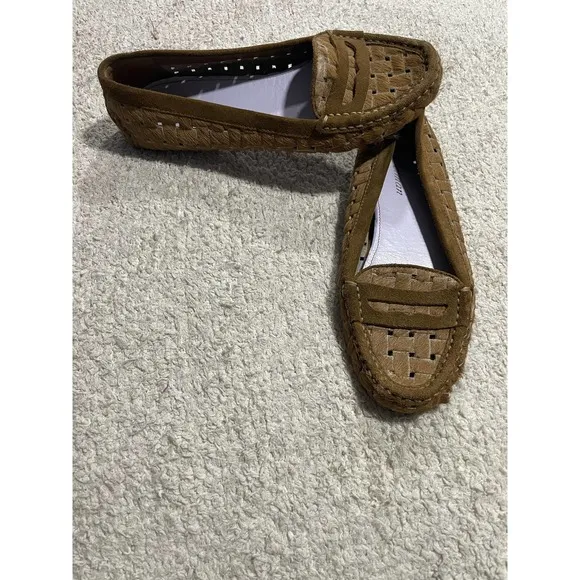 Delman Women's 7.5 Shoes Slip on Calf Hair Tan Woven Penny Loafers Fur MSRP $235