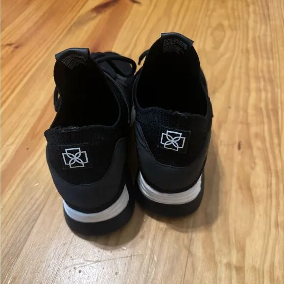 Devon Windsor x Ash Sneakers DW SPORT Black Shoes SIZE 40 EU 9-9.5 US EUC