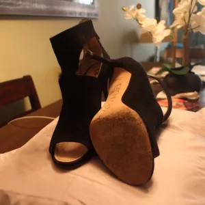 DKNY Black suede Open Toe Shoes High Heel -