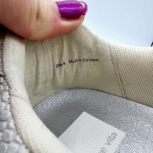 Dolce Vita Dandi Cream/Off-White Platform Sneakers NWOT