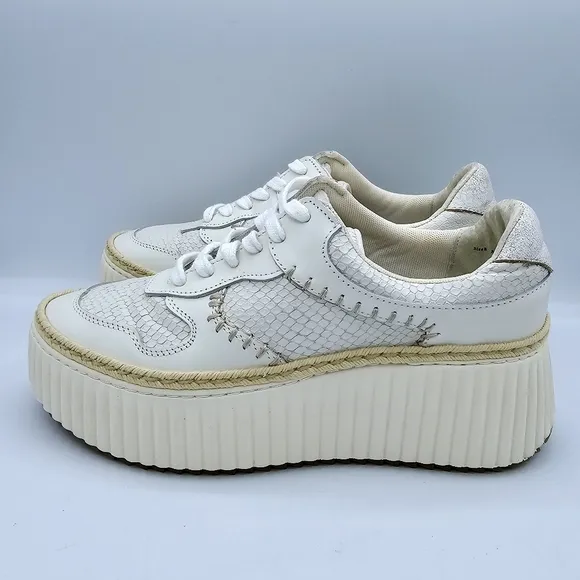 Dolce Vita Dandi Cream/Off-White Platform Sneakers NWOT
