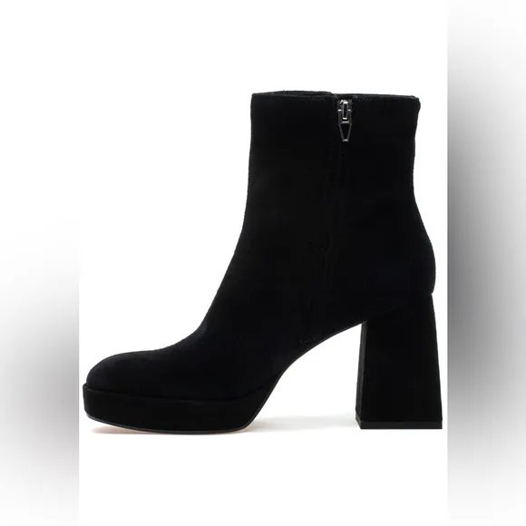 Dolce Vita Ulyses Boot in Black Suede