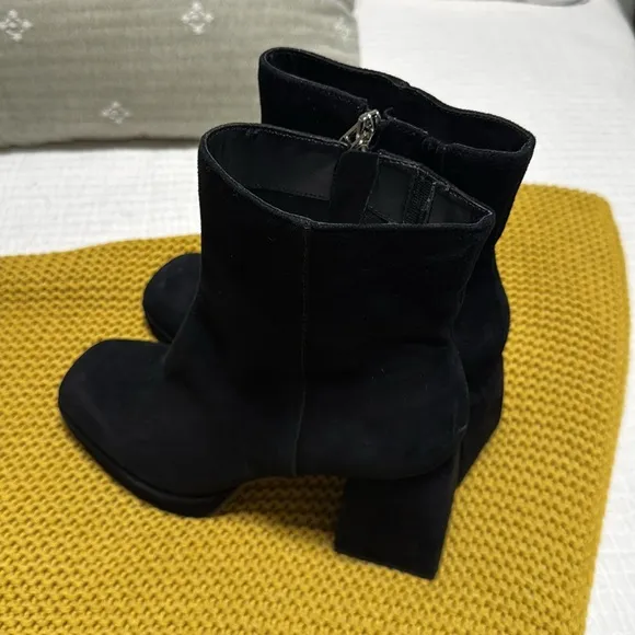 Dolce Vita Ulyses Boot in Black Suede