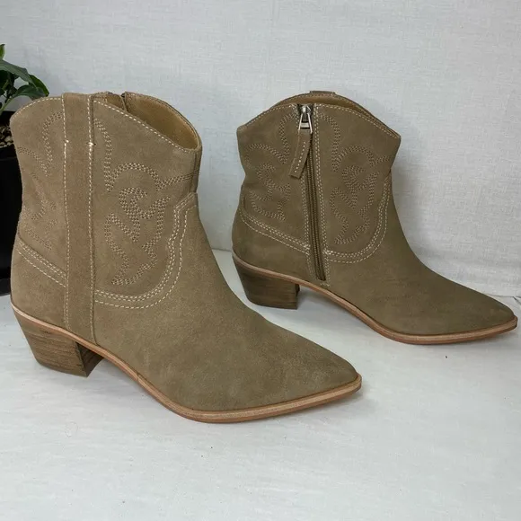 Dolce Vita Womens Solow‎ Beige Suede Cowboy, Western Boots 9.5