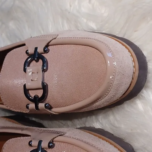 Donald J Pliner  leather  loafers
