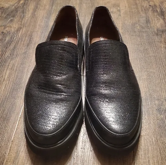 Donald J Pliner Women's 9 Shoes Coco Crackled Leather Loafers
