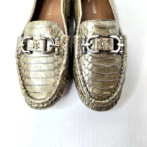 Donald Pliner driving moccasins. Croc embossed leather.  Gray. 6.5