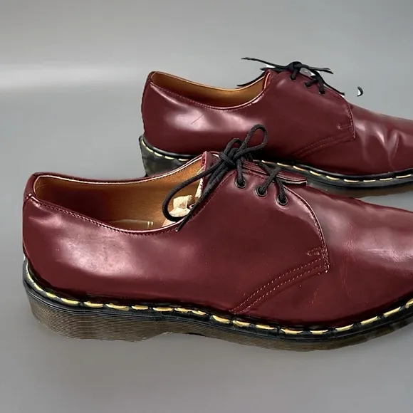 Dr. Martens 1461 Smooth Cherry Red Leather Unisex 6 Hole Oxford Shoes, Mens’ 10