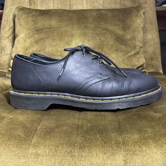 Dr. Martens black Nubuck Leather Oxford Shoes size 11