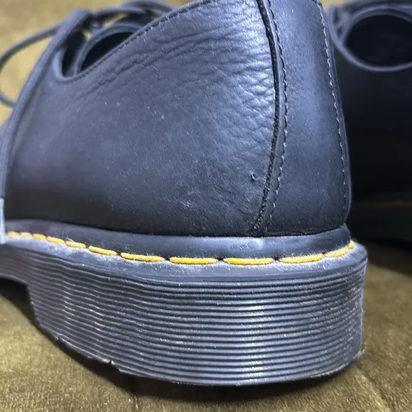 Dr. Martens black Nubuck Leather Oxford Shoes size 11