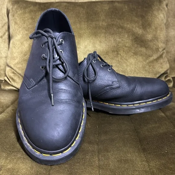 Dr. Martens black Nubuck Leather Oxford Shoes size 11