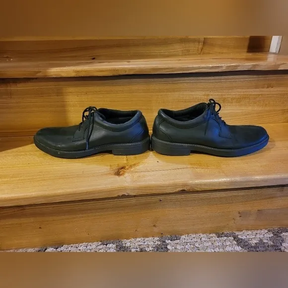 Dr. Scholls mens black matte massaging gel insoles dress shoes 9