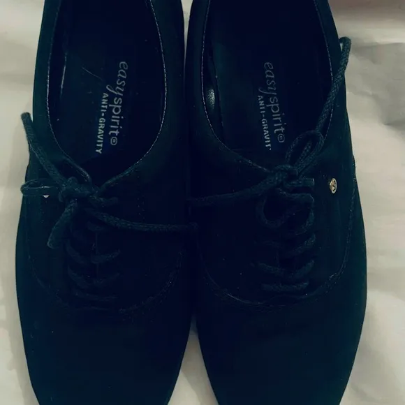 Easy spirit Classic Black Women's Shoes