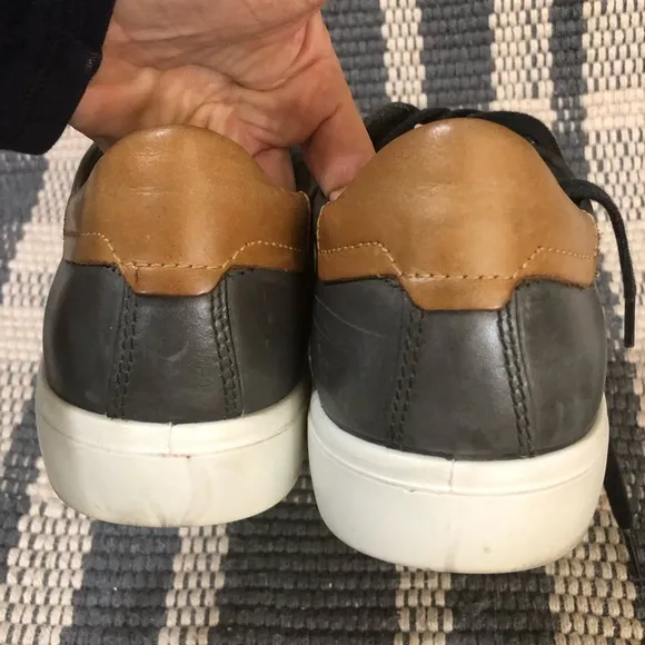 ECCO Gray Soft Leather Casual Lace Up Shoes Sneakers Sz 12-12.5