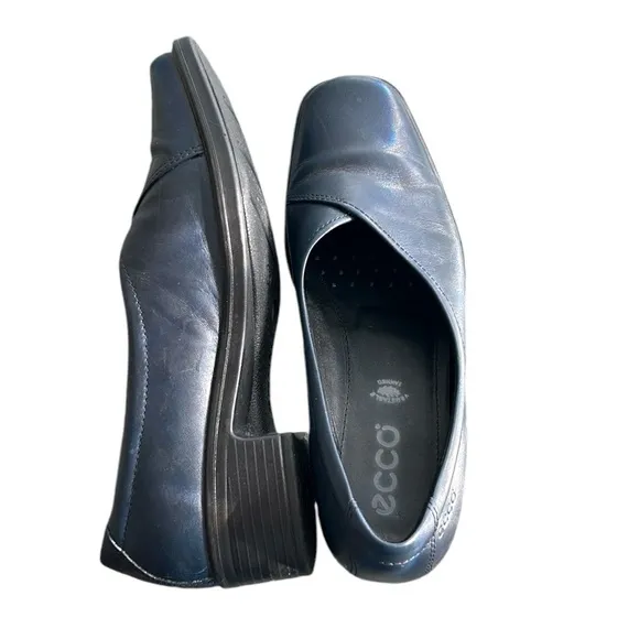 Ecco Light Navy Blue Leather Crossover Pumps Loafers Shoes Euro 36/US 5.5