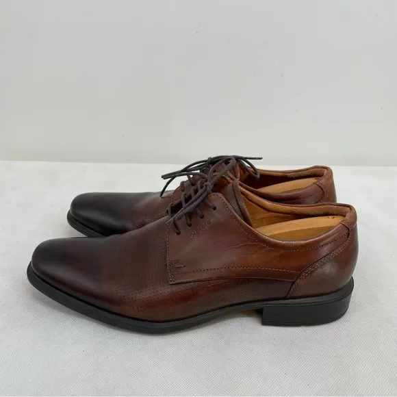 ECCO mens Oxfords Loafers US 8-8.5 EU 42 leather brown lace up dress shoes Ombre