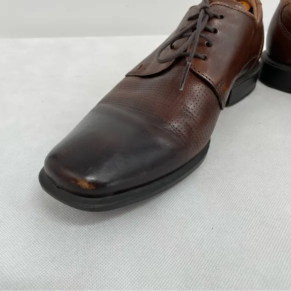 ECCO mens Oxfords Loafers US 8-8.5 EU 42 leather brown lace up dress shoes Ombre