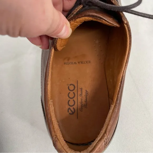 ECCO mens Oxfords Loafers US 8-8.5 EU 42 leather brown lace up dress shoes Ombre