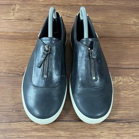 Ecco Soft 7 Center Zip Slip-On Black Leather Sneakers Women’s Size 7 (38) Shoes