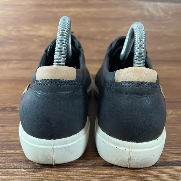 Ecco Soft 7 Center Zip Slip-On Black Leather Sneakers Women’s Size 7 (38) Shoes