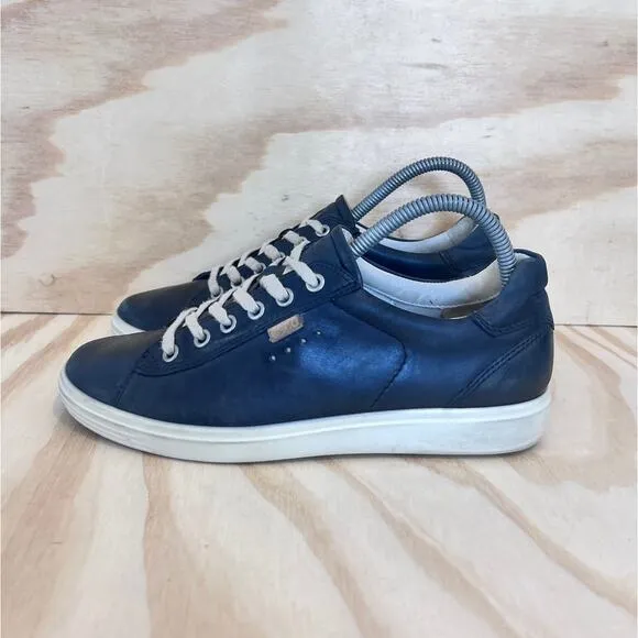 Ecco - Soft 7 Low Top Lace Up - Sneakers - Black - Women's - 8.5