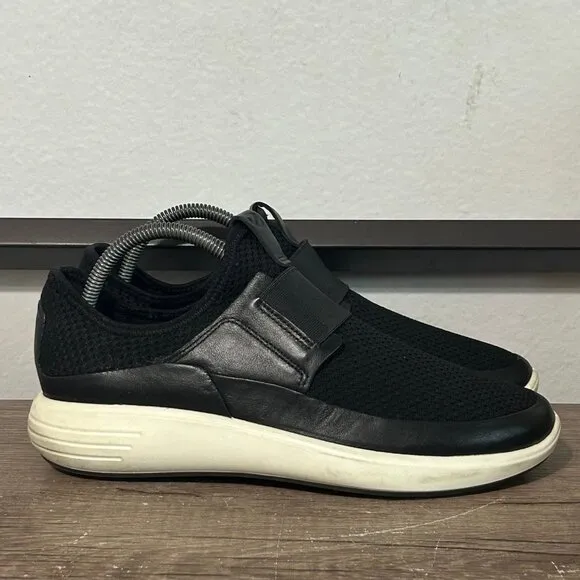 Ecco Soft 7 Runner Women’s Slip-On Athletic Shoes Size 9 Black