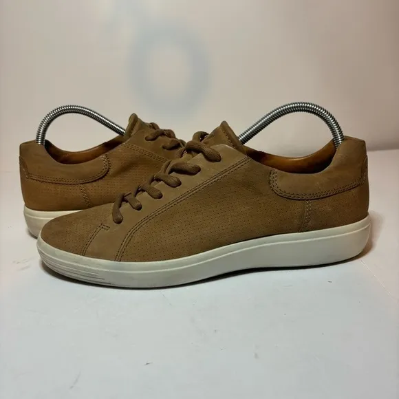 Ecco Soft 7 Shoes Men's 9 9.5 / 43 Brown Leather Casual Lace Up Comfort Sneakers