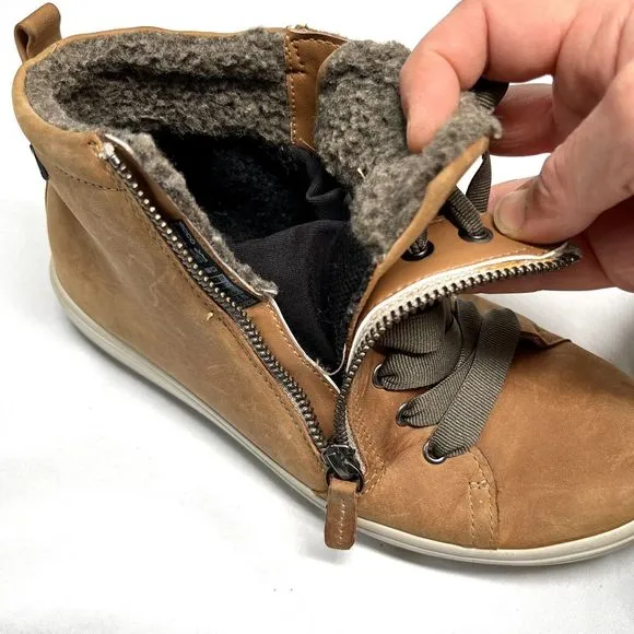 ECCO Soft 7 Tred Gore-Tex Leather High Top Shoes Wo's 7 EU 38 Sneaker Boots