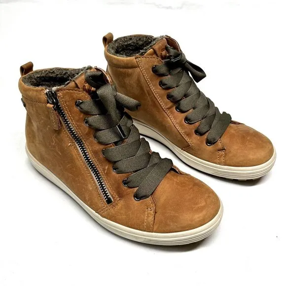 ECCO Soft 7 Tred Gore-Tex Leather High Top Shoes Wo's 7 EU 38 Sneaker Boots