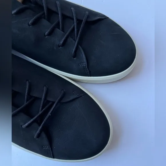 ECCO Men's black Soft Suede Shoes Lace Up sneakers Size 13