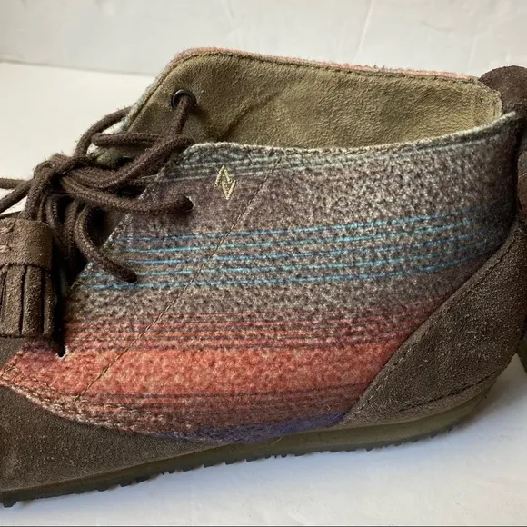 Eddie Bauer Transition Chukka Brown Suede Shoes Lace-up Womens Size 8 6180-266