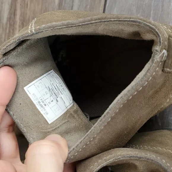 Eddie Bauer Women Suede Wedge Booties Shoes sz 8.5