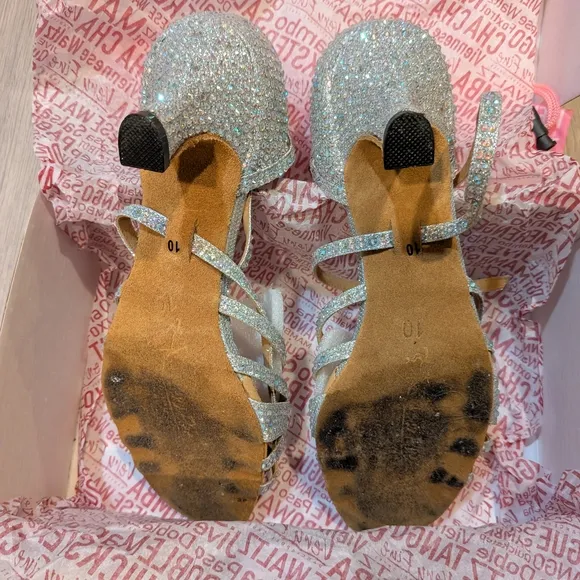 Elegant Silver Glitter Dance Shoes