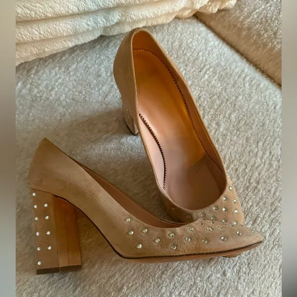 Elegant Tan Suede Heels with Studded Detail.