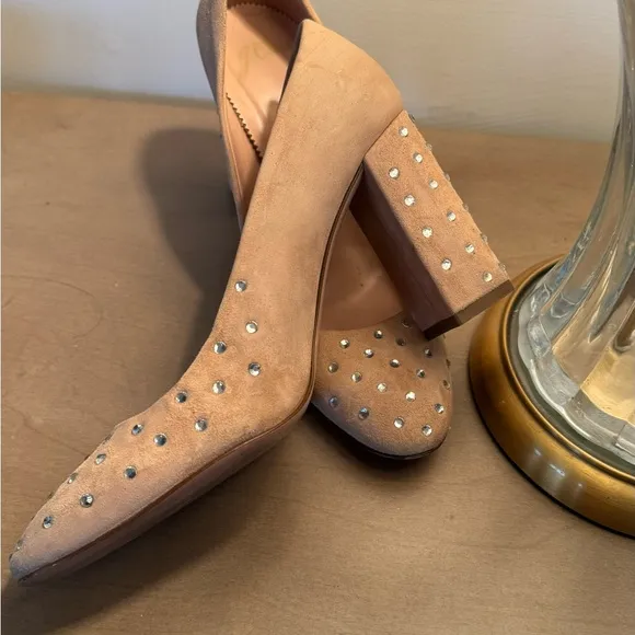 Elegant Tan Suede Heels with Studded Detail.