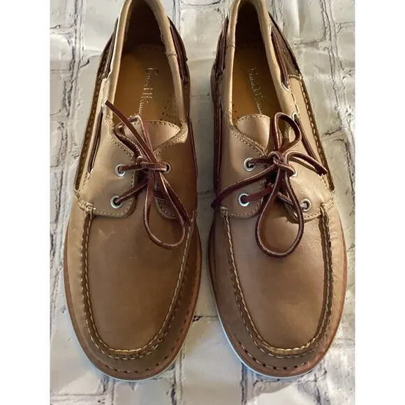 Ernest Hemingway Men’s Size 10 M Leather Boat Shoes Moccasins. LNWOT
