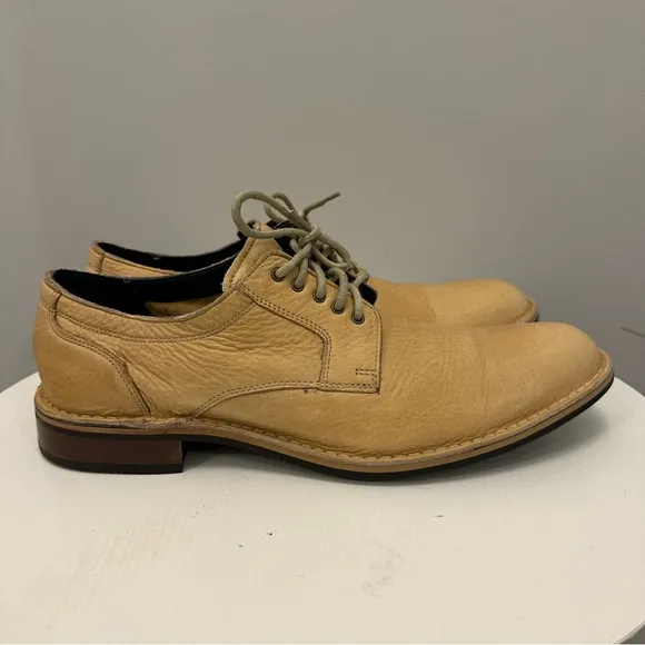 EUC Cole Haan Leather Shoes. Men’s 10 1/2.