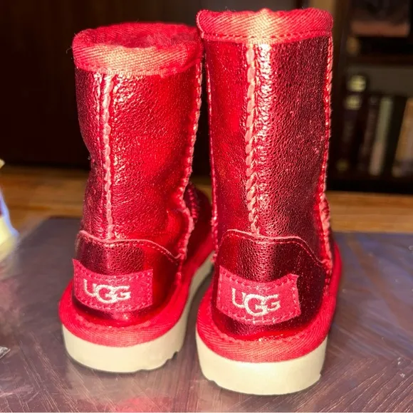 EUC UGG girls kids youth USA size 6 METALLIC XMAS Samba RED Leather Boots Shoes