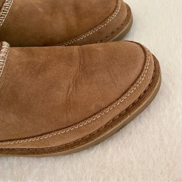 EXCELLENT CONDITION UGG Melrose Suede Shearling Bootie Chestnut Size 8