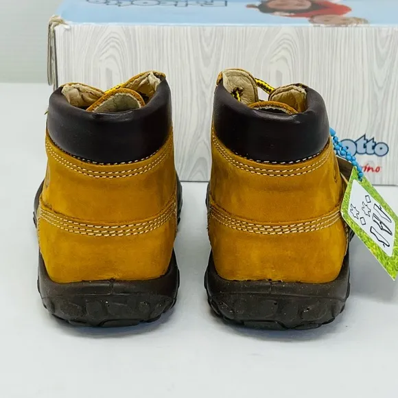 FALCOTTO by Naturino**Booties**EU 26; US 9.5 $85