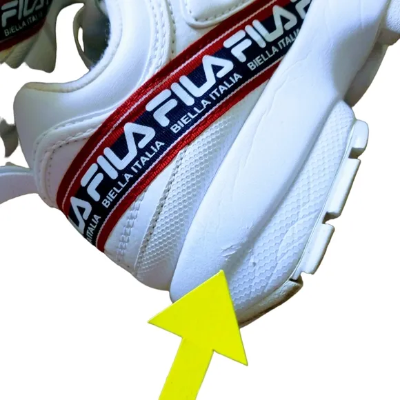 FILA Disruptor Il Logo Tape Shoes