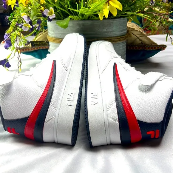 Fila shoes for men white and blue and red color size 12