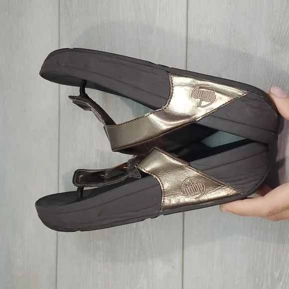 Fitflop Womens Pietra Bronze Comfort Rhinestone Platform Sandals shoes sz 9