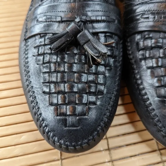 Florsheim Woven Vamp Tassel Leather Loafers men's sz 10 EEE Black Dress Shoes Ca