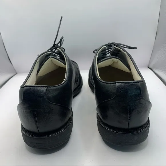 FootJoy 99326 Europa Ostrich Black SoftSpike Golf Oxford Shoes Women 8M EUC