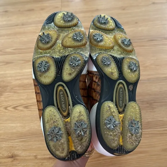 FootJoy VersaLuxe Size 11.5 Women Spikeless Leather Golf Shoes